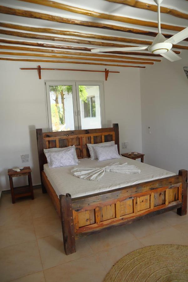 Holiday Time Bungalows Zanzibar 마템웨 외부 사진