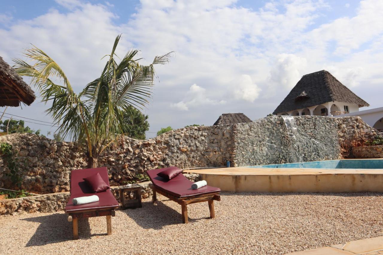 Holiday Time Bungalows Zanzibar 마템웨 외부 사진
