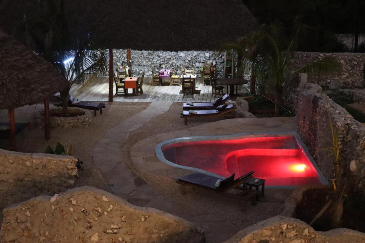 Holiday Time Bungalows Zanzibar 마템웨 외부 사진