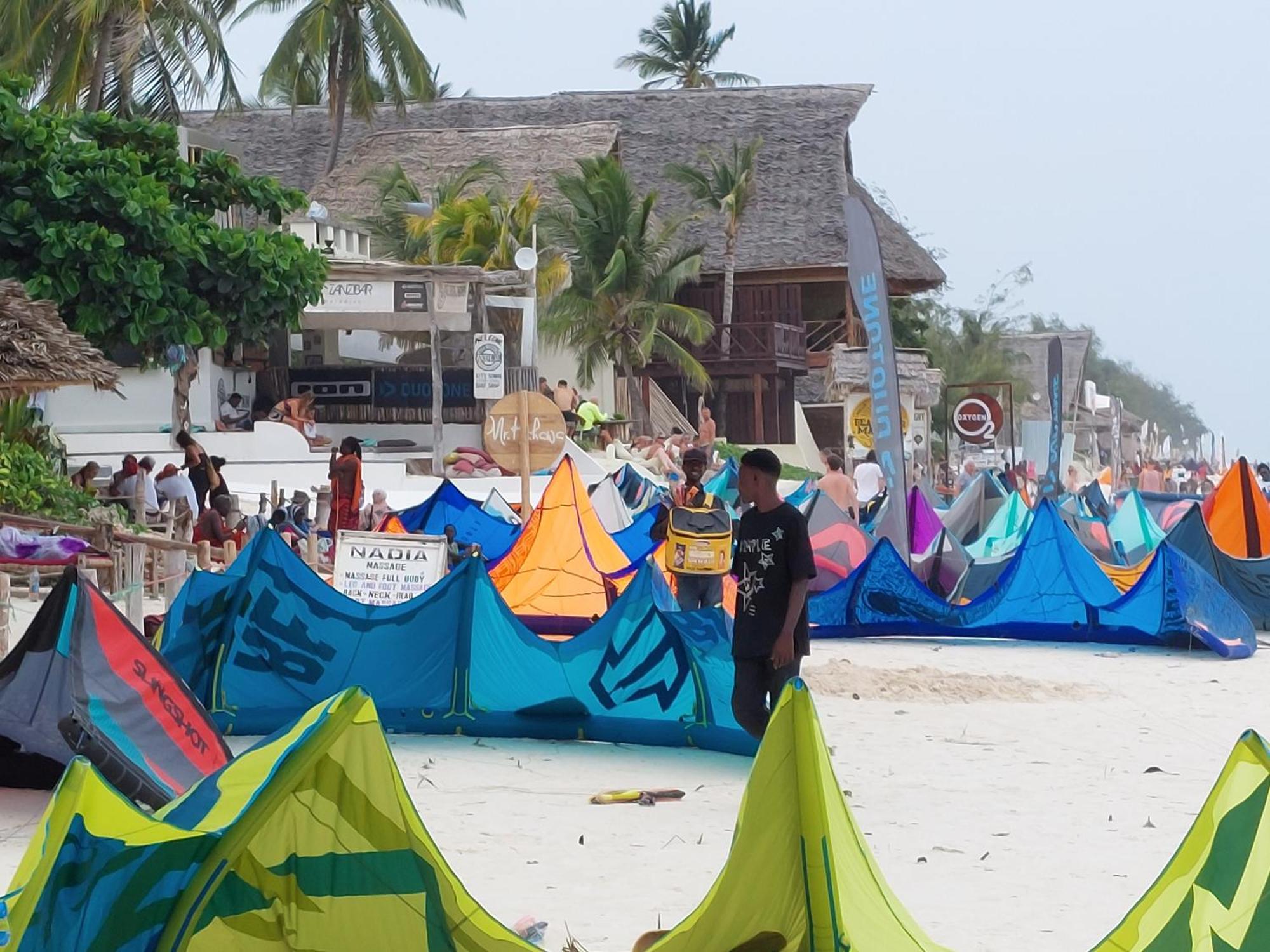 Holiday Time Bungalows Zanzibar 마템웨 외부 사진