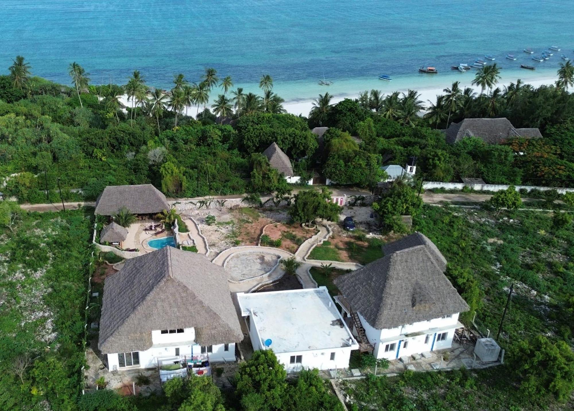 Holiday Time Bungalows Zanzibar 마템웨 외부 사진